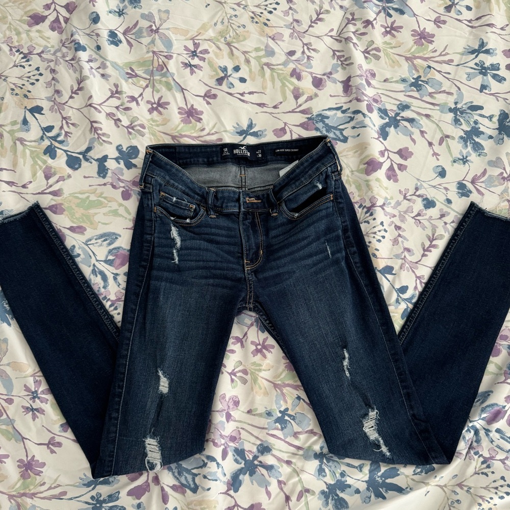 Hollister low rise super skinny